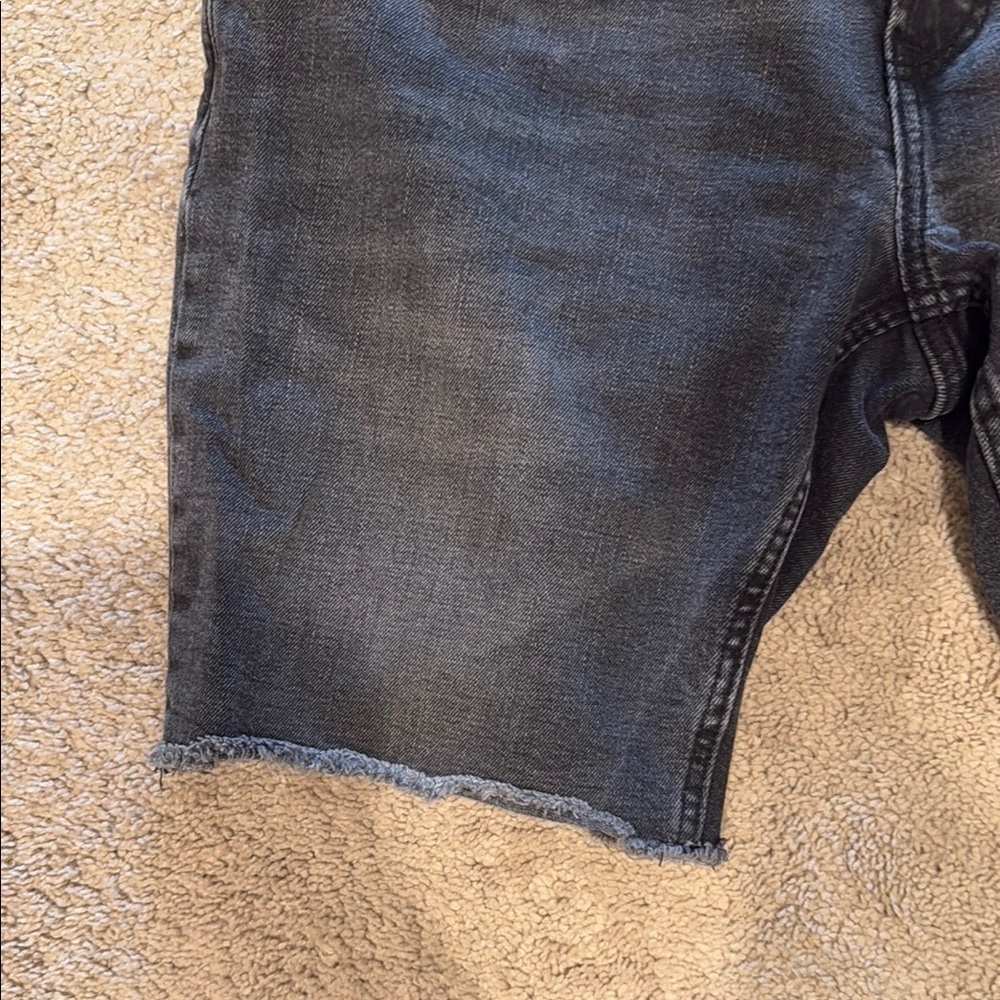 Old Navy Black Jean Shorts Summer Essential - Picture 3 of 5
